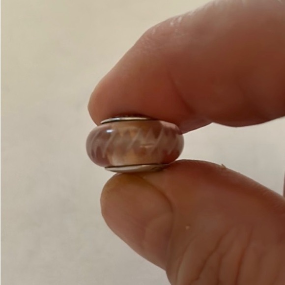 Authentic Pandora Pink zigzag bead - Picture 4 of 4